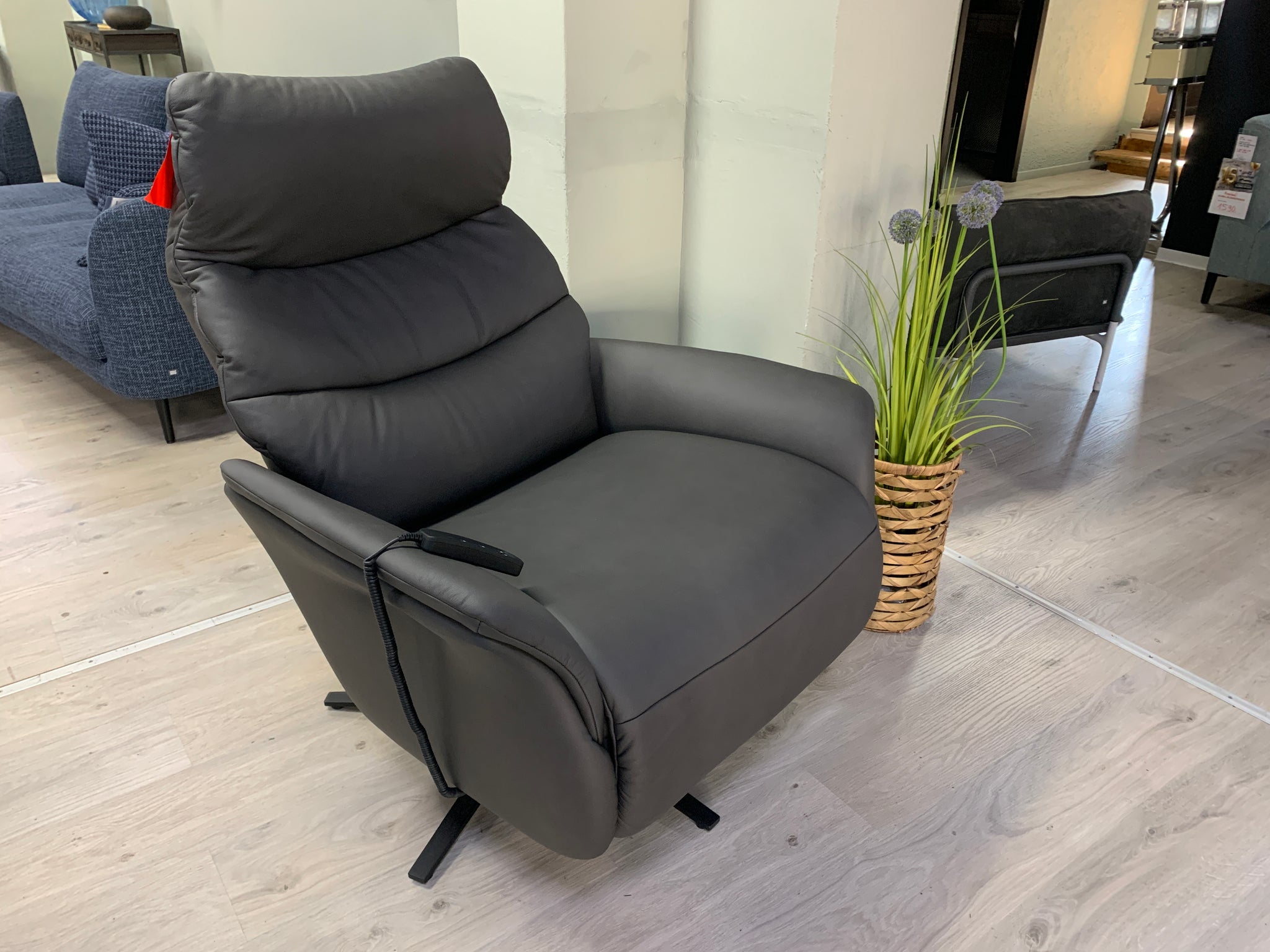 Himolla - Sessel - 7051 Easy-Swing - Leder grau - sofort verfügbar